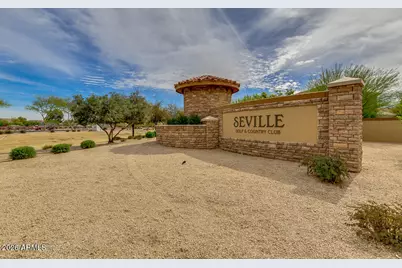 6720 S Crestview Drive, Gilbert, AZ 85298 - Photo 1