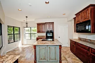2322 S Rogers Cir, Mesa, AZ 85202 - Photo 6