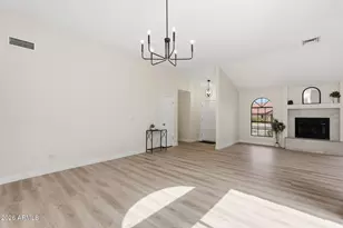7113 W Julie Dr, Glendale, AZ 85308 - Photo 22