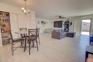 12179 W Jenero Dr, Arizona City, AZ 85123 - Photo 8