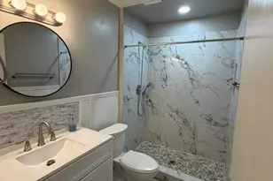 10639 W Coggins Dr, Sun City, AZ 85351 - Photo 4