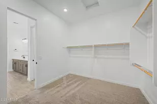15799 W Desert Hollow Dr, Surprise, AZ 85387 - Photo 22
