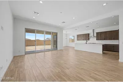 15799 W Desert Hollow Drive, Surprise, AZ 85387 - Photo 10