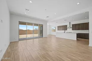 15799 W Desert Hollow Dr, Surprise, AZ 85387 - Photo 10