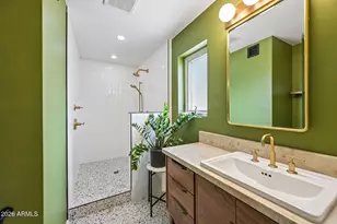 2207 S Sierra Vista Dr, Tempe, AZ 85282 - Photo 16