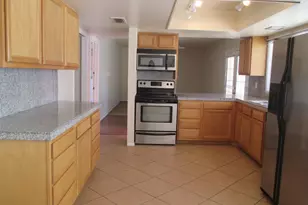2131 E Palmcroft Dr, Tempe, AZ 85282 - Photo 6