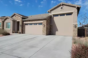 19610 W Avalon Dr, Buckeye, AZ 85396 - Photo 1