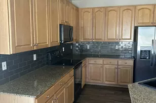 11864 W Monte Vista Rd, Avondale, AZ 85392 - Photo 6