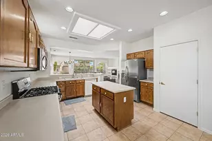 19763 N Lone Cactus Dr, Surprise, AZ 85374 - Photo 14