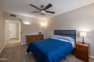 10833 W Acacia Dr, Sun City, AZ 85373 - Photo 16