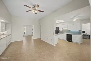 10833 W Acacia Dr, Sun City, AZ 85373 - Photo 10
