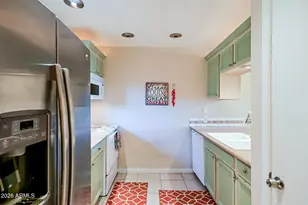 7436 E Chaparral Rd, Scottsdale, AZ 85250 - Photo 6