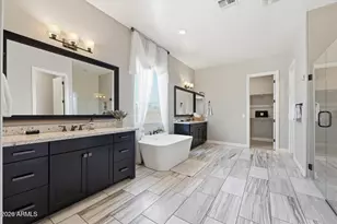 4254 E Valencia Dr, Phoenix, AZ 85042 - Photo 26