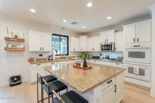 3852 E Comstock Dr, Gilbert, AZ 85296 - Photo 4