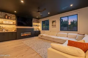 3852 E Comstock Dr, Gilbert, AZ 85296 - Photo 2