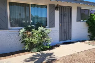 7422 E Garfield St, Scottsdale, AZ 85257 - Photo 1