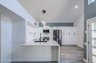 1653 N Saguaro St, Chandler, AZ 85224 - Photo 6