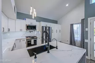 1653 N Saguaro St, Chandler, AZ 85224 - Photo 4