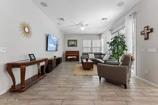 1127 S Vine St, Chandler, AZ 85286 - Photo 6