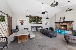 1127 S Vine St, Chandler, AZ 85286 - Photo 44