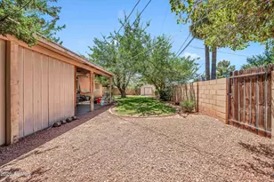 3828 N 36th St, Phoenix, AZ 85018 - Photo 26