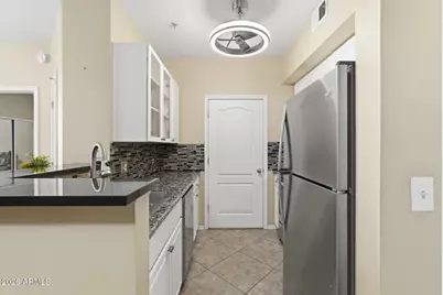 1701 E Colter Street #303, Phoenix, AZ 85016 - Photo 4