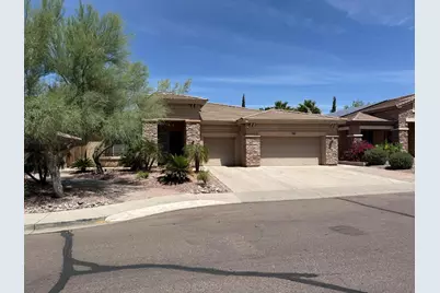 1928 W Spur Drive, Phoenix, AZ 85085 - Photo 2