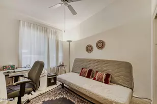 3221 E Blackhawk Dr, Phoenix, AZ 85050 - Photo 10