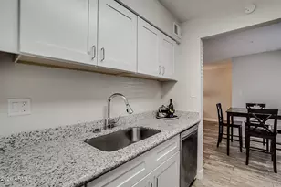 7625 E Camelback Rd, Scottsdale, AZ 85251 - Photo 14