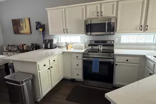 16922 S Cedarwood Ln, Phoenix, AZ 85048 - Photo 8