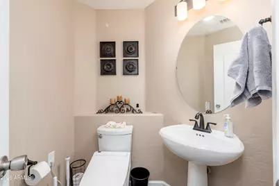 16922 S Cedarwood Lane, Phoenix, AZ 85048 - Photo 18
