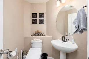 16922 S Cedarwood Ln, Phoenix, AZ 85048 - Photo 18