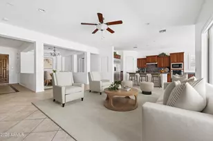 372 W Aster Dr, Chandler, AZ 85248 - Photo 8