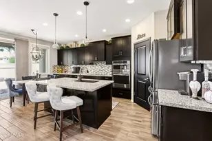 13136 N 91st Ln, Peoria, AZ 85381 - Photo 6