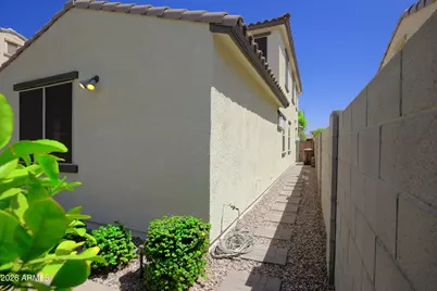 13136 N 91st Lane, Peoria, AZ 85381 - Photo 42