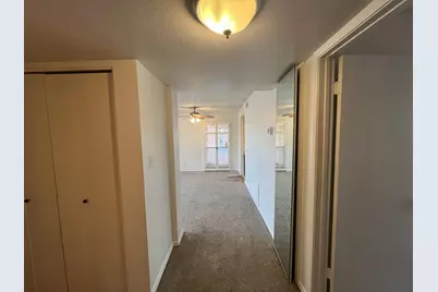 11040 N 28th Drive #127, Phoenix, AZ 85029 - Photo 4