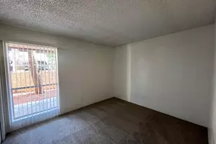 11040 N 28th Dr, Phoenix, AZ 85029 - Photo 8