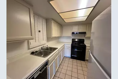 11040 N 28th Drive #127, Phoenix, AZ 85029 - Photo 6