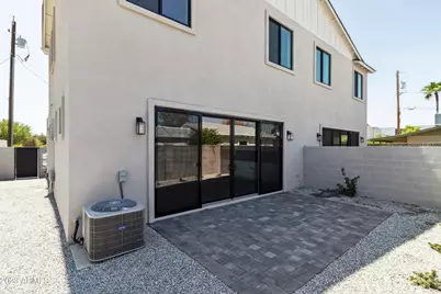 902 W Hazelwood Street #Unit B, Phoenix, AZ 85013 - Photo 4
