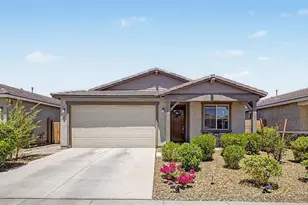 13578 W Shifting Sands Dr, Peoria, AZ 85383 - Photo 1