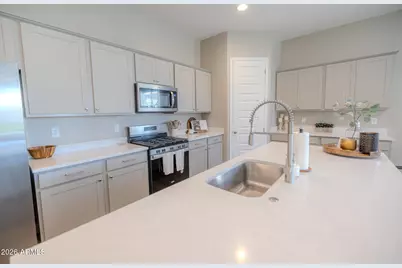 40889 W Hillman Drive, Maricopa, AZ 85138 - Photo 10