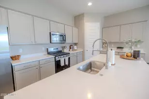 40889 W Hillman Dr, Maricopa, AZ 85138 - Photo 10