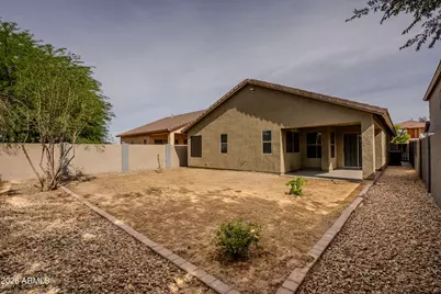 44633 W Yucca Lane, Maricopa, AZ 85138 - Photo 34