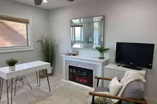 7436 E Chaparral Rd, Scottsdale, AZ 85250 - Photo 12