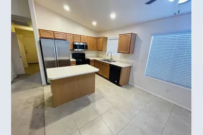 39974 W Thornberry Lane, Maricopa, AZ 85138 - Photo 8