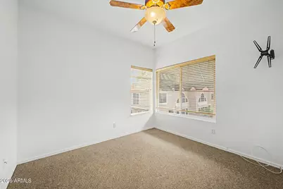 10247 N 12th Place #2, Phoenix, AZ 85020 - Photo 14