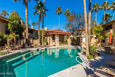 10247 N 12th Place #2, Phoenix, AZ 85020 - Photo 2