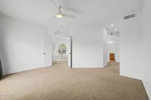 10247 N 12th Pl, Phoenix, AZ 85020 - Photo 10