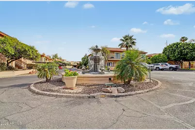 10247 N 12th Place #2, Phoenix, AZ 85020 - Photo 24