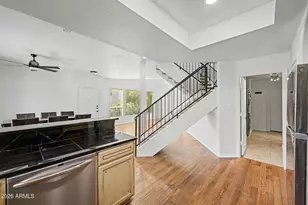 10247 N 12th Pl, Phoenix, AZ 85020 - Photo 8